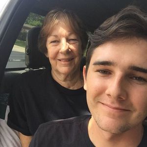 Meet your Posher, Christian